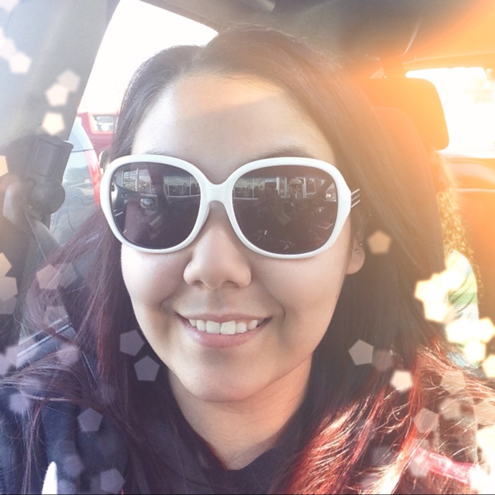 Meet your Posher, Laura